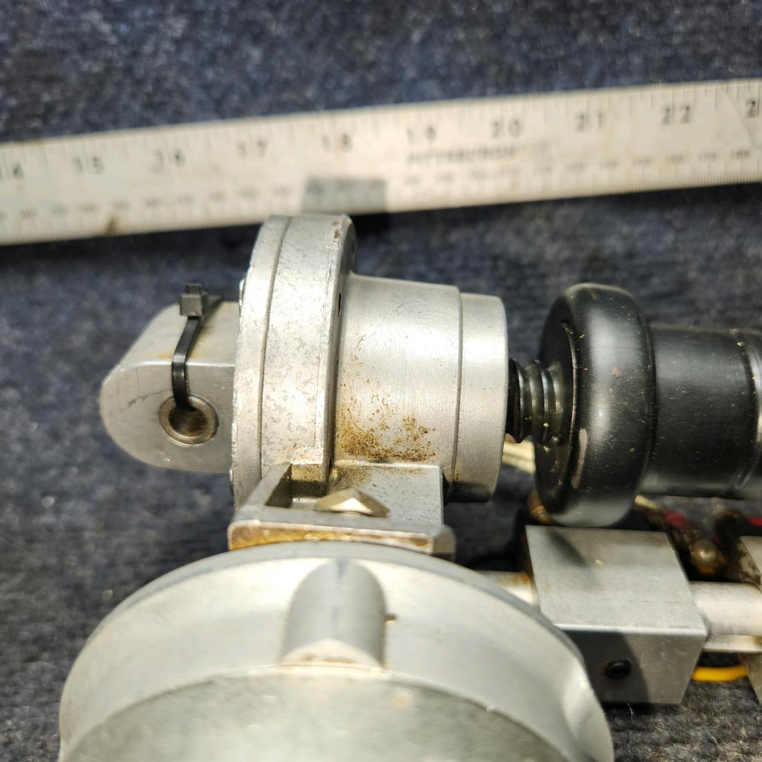 Used aircraft parts for sale, 750097-009,750105-1 Mooney M20J Flap Actuator Assy with Motor - 12V