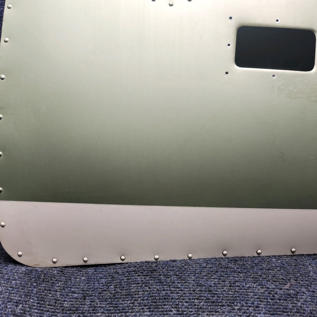 Used aircraft parts for sale, 0717000-1 CESSNA 172K BAGGAGE DOOR ASSEMBLY