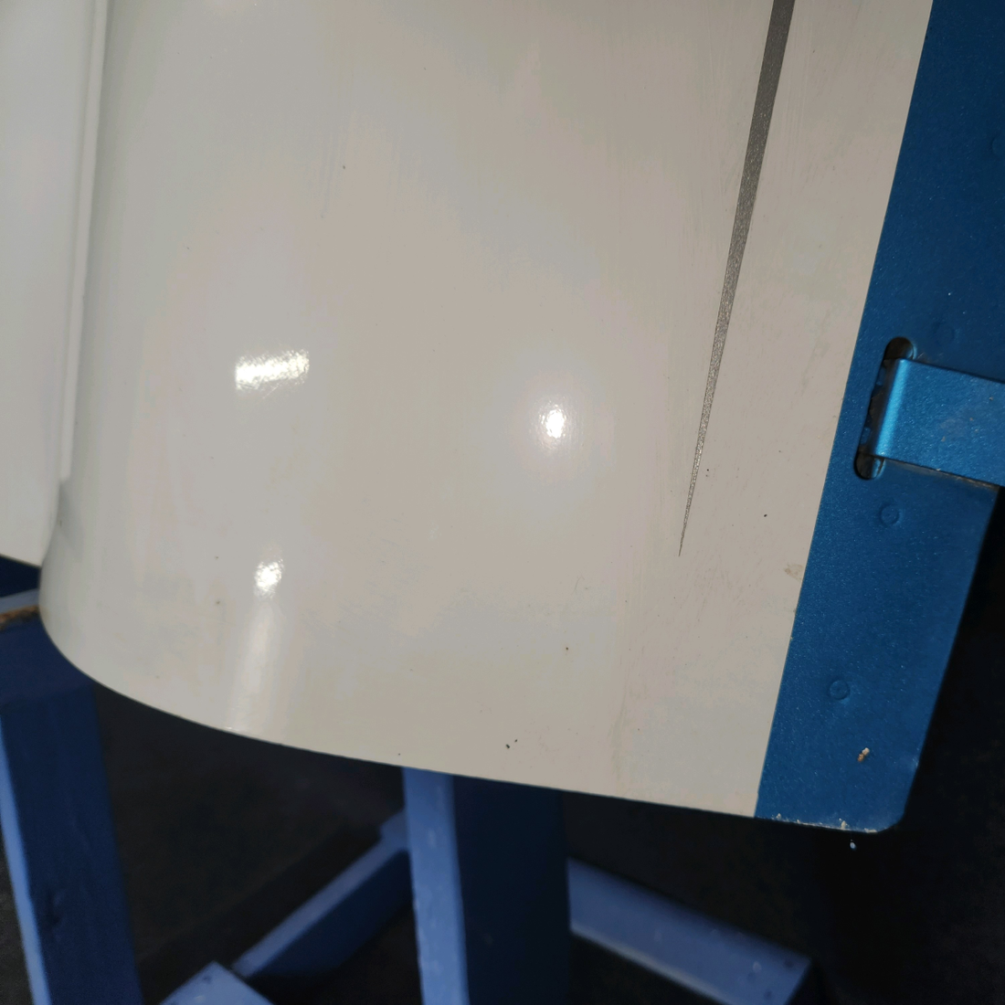 Used aircraft parts for sale, 35199-000 Piper PA28-161 Top Engine Cowl Assembly with Upper Hinge