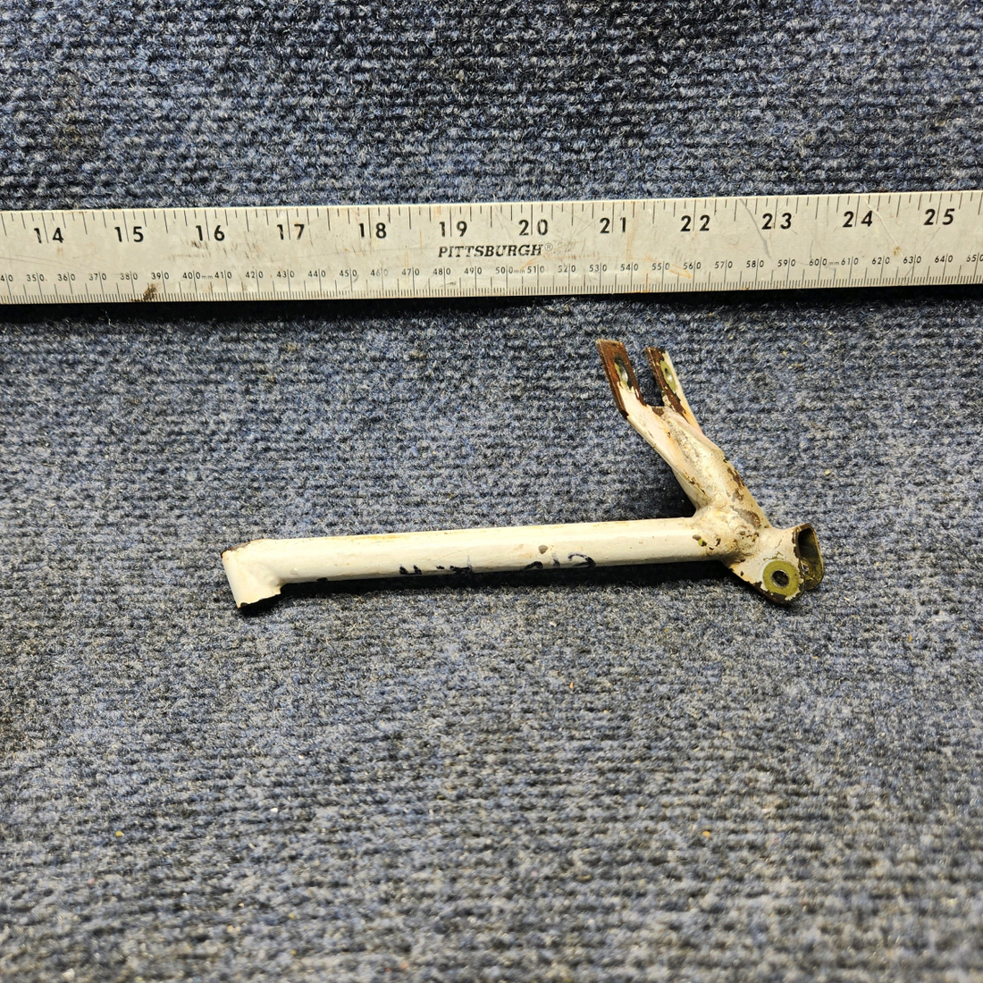 Used aircraft parts for sale, 710029-002 Mooney M20J ELEVATOR HORN RH