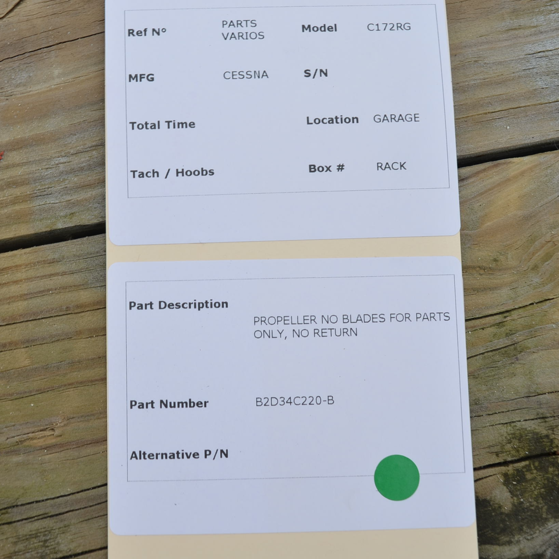 Used aircraft parts for sale, B2D34C220-B Cessna 172RG MCCAULEY - 2 BLADE PROPELLER (HUB PARTS ONLY SEE DETAILS)