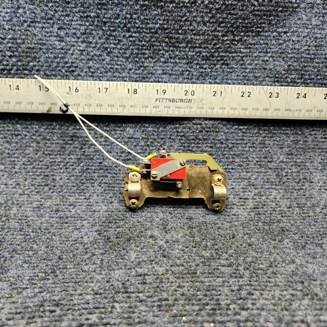 Used aircraft parts for sale, 660052-001 Mooney M20J THROTTLE POSITION LANDING GEAR WARNING SWITCH ASSY