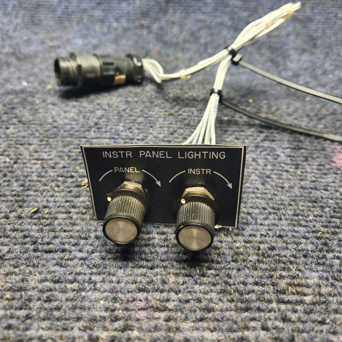 Used aircraft parts for sale, JSIN056P251MA Mooney M20K RHEOSTAT INSTRUMENT PANEL