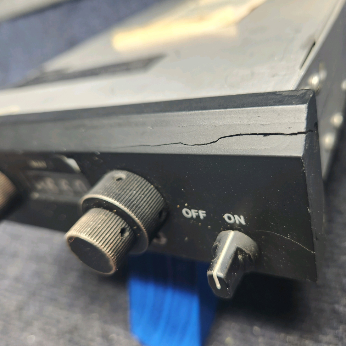 Used aircraft parts for sale, Narco Nav 124 /ID-124 Narco ID-124 MOONEY M20J NARCO NAV RECEIVER AND INDICATOR ID-124 RACK-CONNECTOR