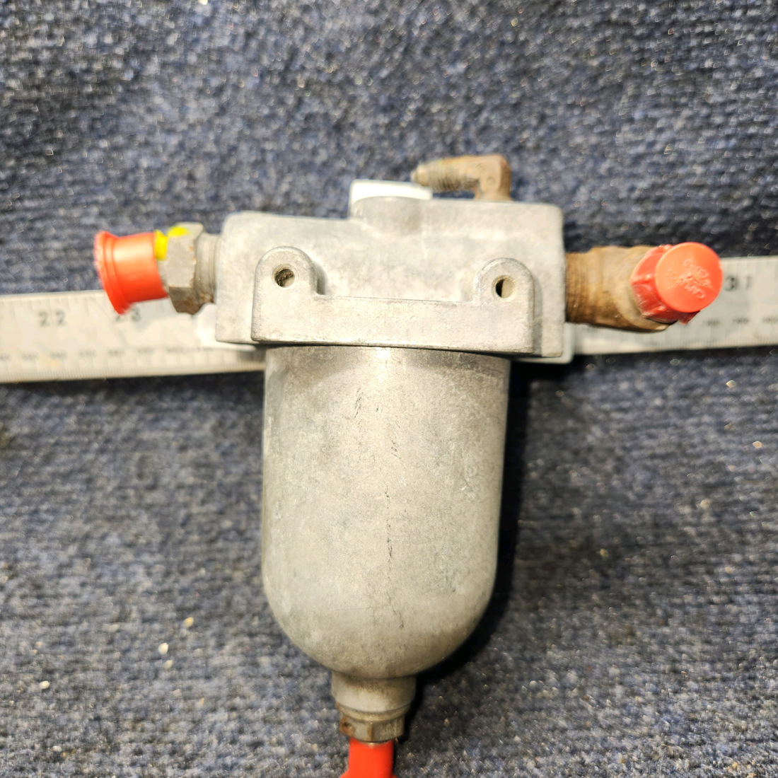 Used aircraft parts for sale, 0756005-10 Cessna 172RG Fuel Strainer Assy
