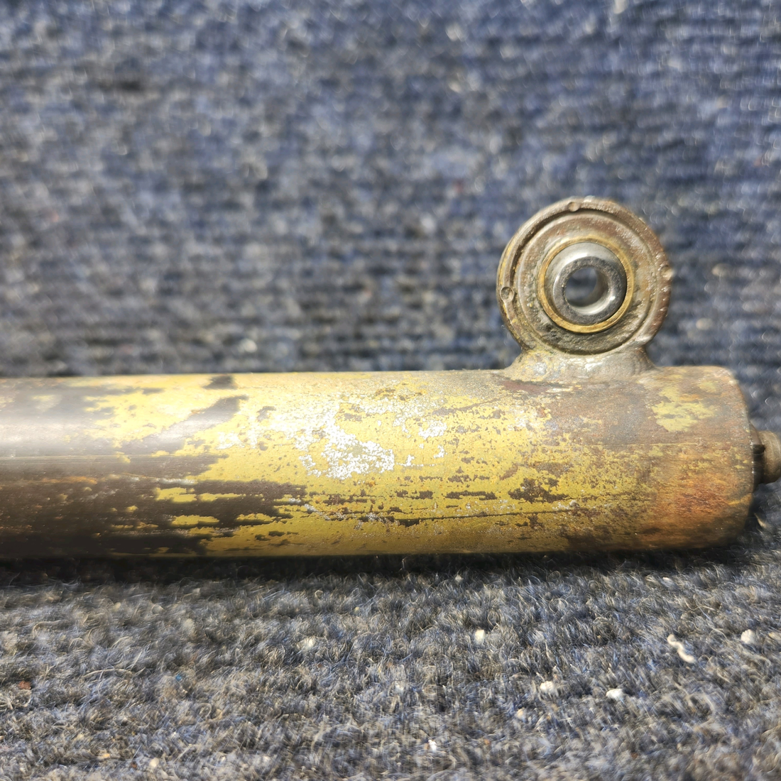 Used aircraft parts for sale, 740188-000 Mooney M20J Elevator Bungee Assembly – LH/RH