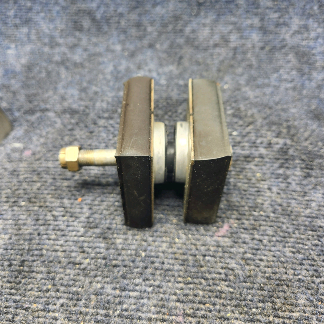 Used aircraft parts for sale, 00-11100-03 Beechcraft F33A RUBBER ENGINE MOUNT "SET OF FOUR" (4)