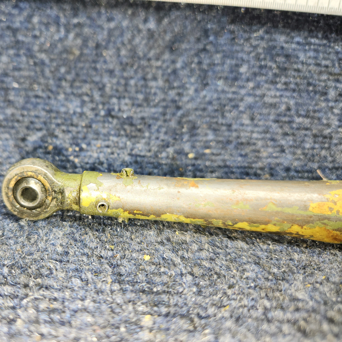 Used aircraft parts for sale, 915029-000 Mooney M20J Rudder Control Tube