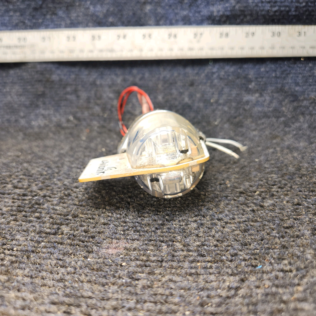 Used aircraft parts for sale, UAV-1002183-001 UAvionix Cessna 172 LED ADS-B Out Tailcone Light Assembly
