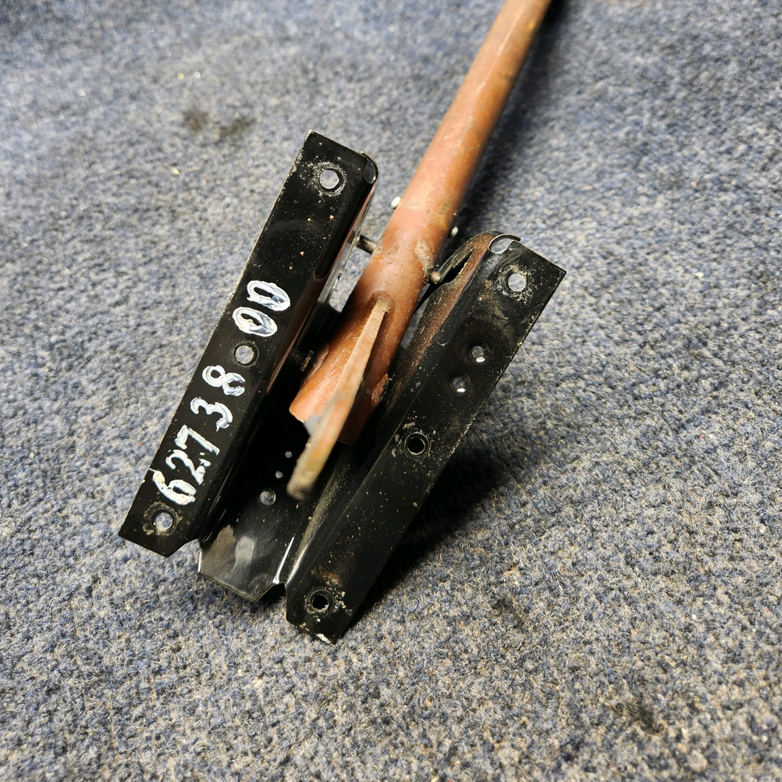 Used aircraft parts for sale, 63782-000 PIPER PA28-140 FLAP HANDLE ASSEMBLY