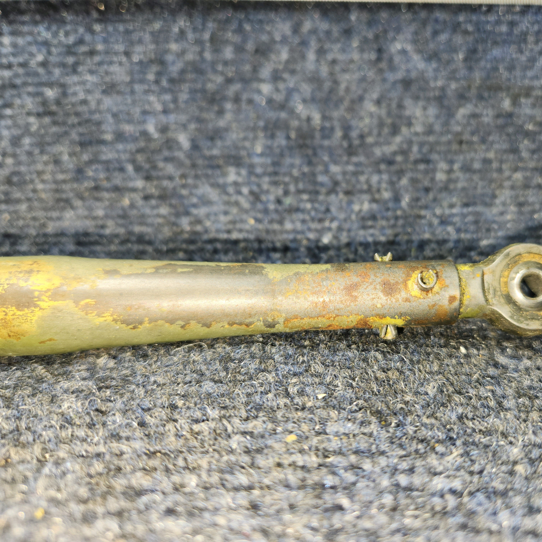 Used aircraft parts for sale, 915029-000 Mooney M20J Rudder Control Tube