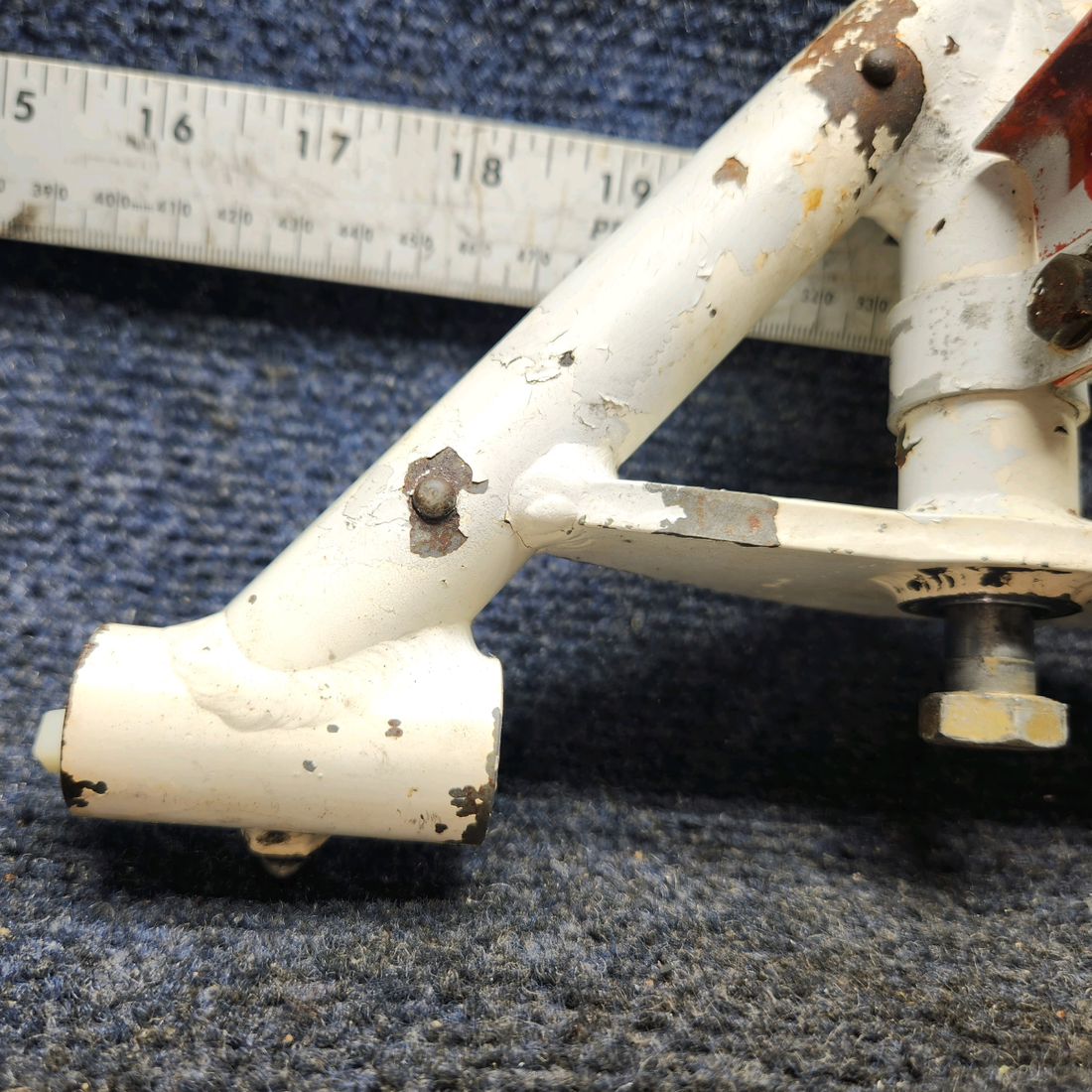 Used aircraft parts for sale, 540001-5003 Mooney M20J Truss Assembly Pivot for Nose Gear with Bearing