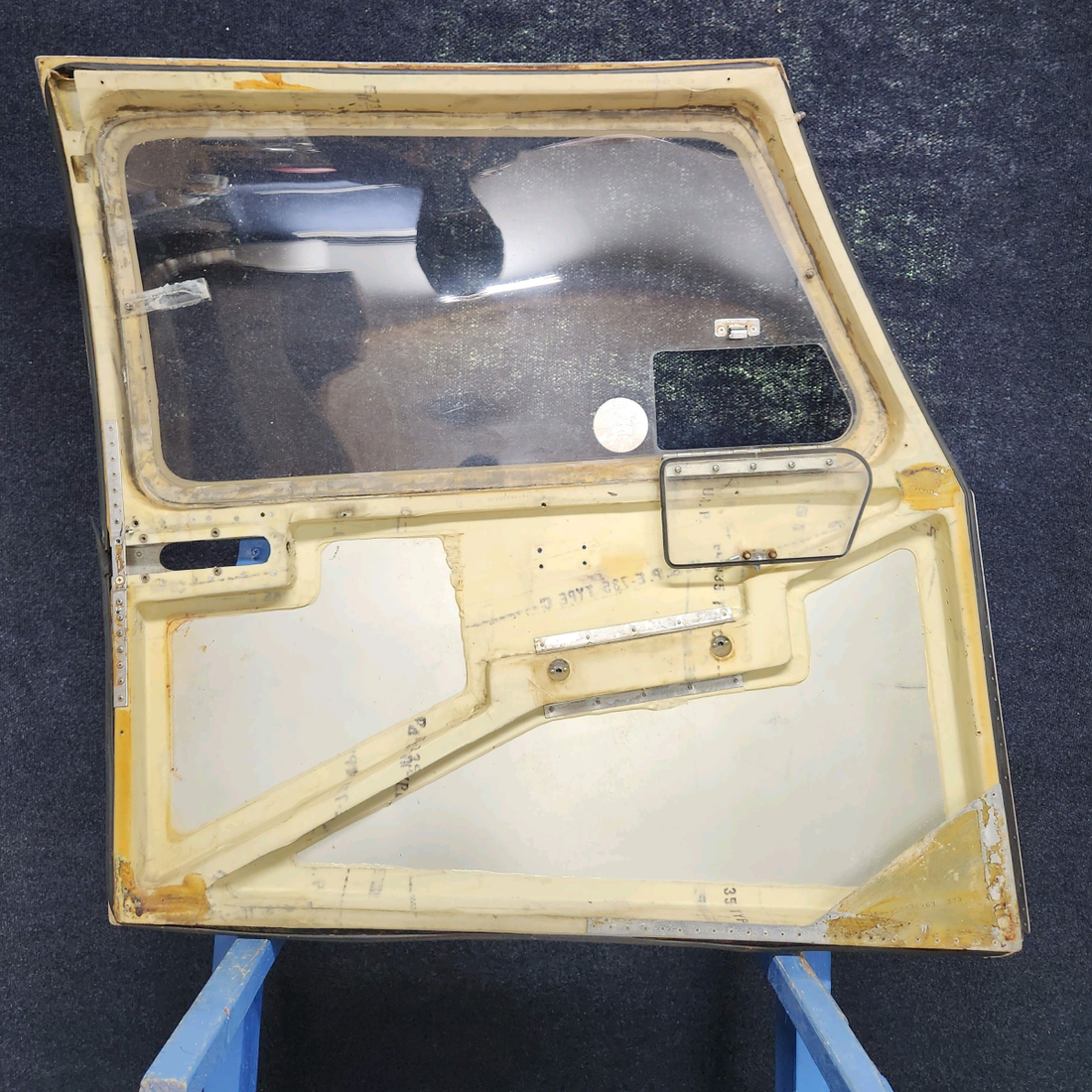 Used aircraft parts for sale, 169-420036-619 Beechcraft C23 SUNDOWNER LH DOOR ASSY