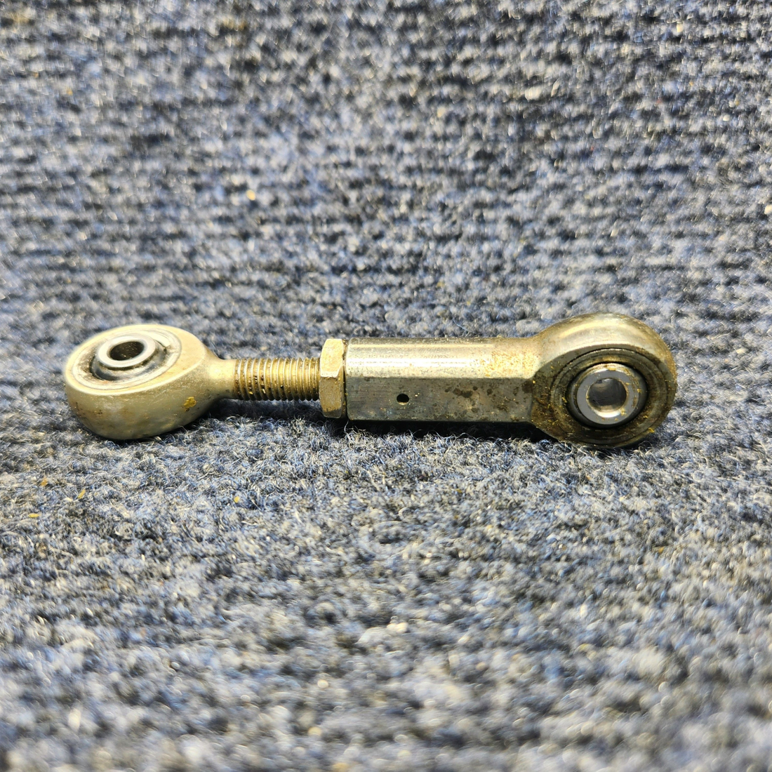 Used aircraft parts for sale, 915004-000 Mooney M20J RUDDER CONTROL ROD