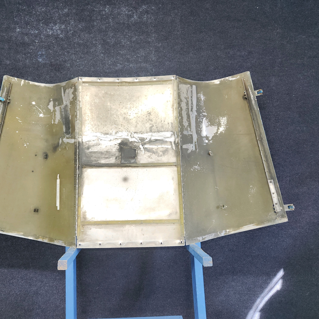 Used aircraft parts for sale, 35199-000 Piper PA28-161 Top Engine Cowl Assembly with Upper Hinge