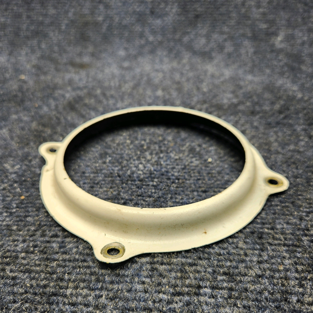 Used aircraft parts for sale, 169-110000-235 Beechcraft C23 SUNDOWNER LIGHT  RETAINER