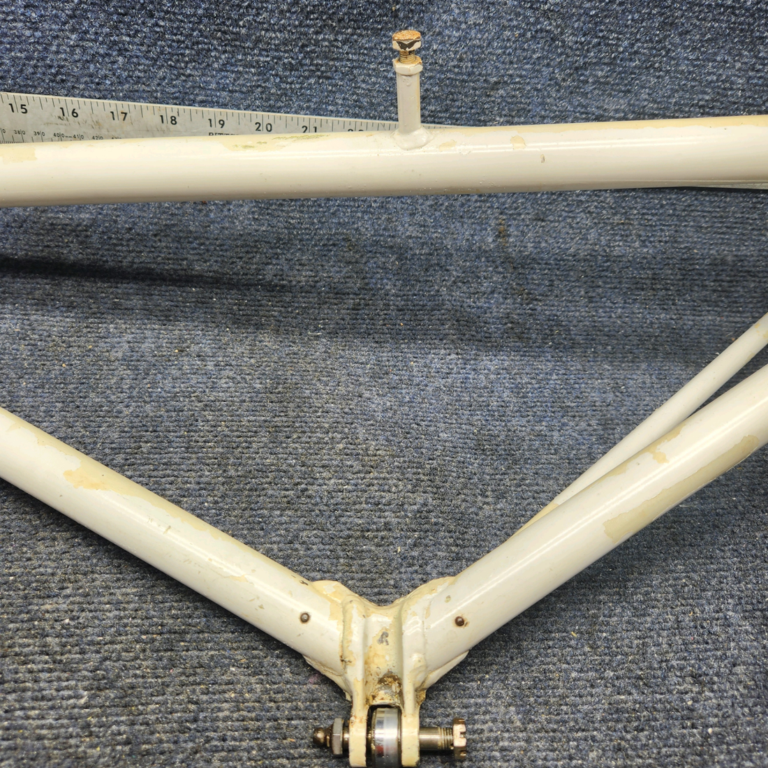 Used aircraft parts for sale, 35-815155-610 Beechcraft F33A MAIN GEAR RETRACT BRACE ASSEMBLY LH