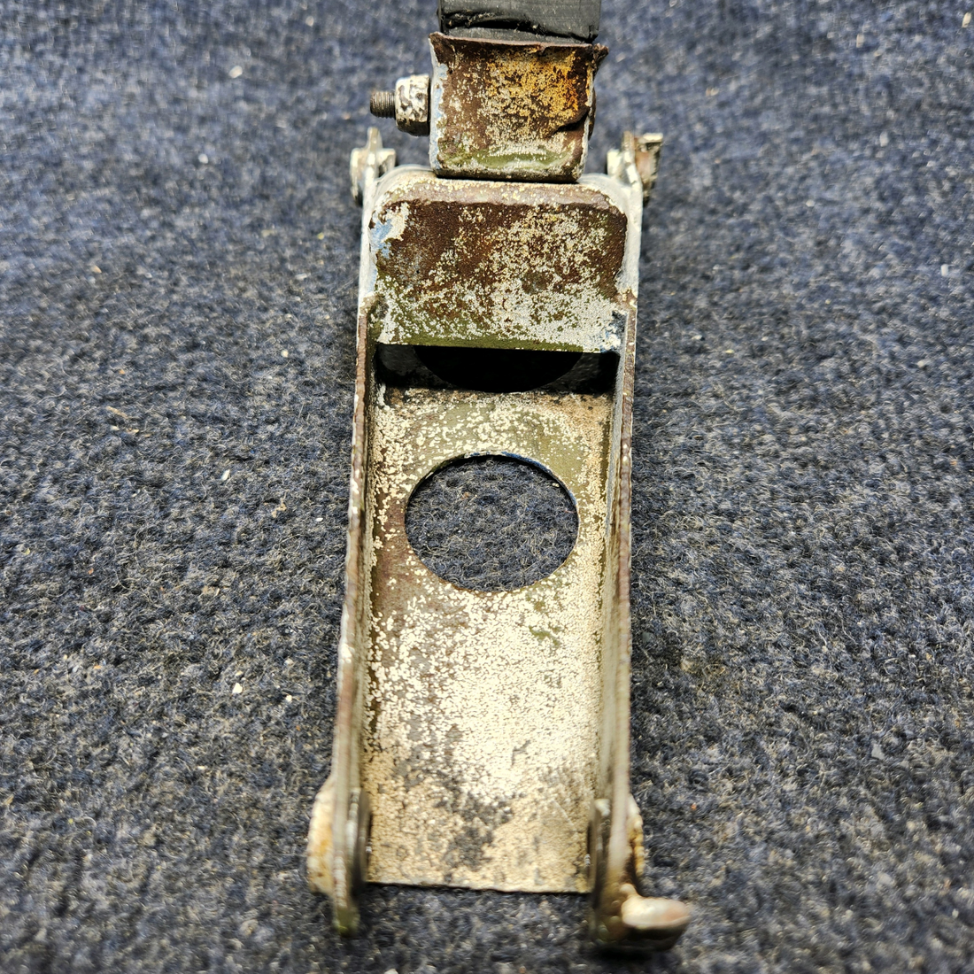 Used aircraft parts for sale, 13074-003 PIPER PA28-140 NOSE GEAR TORQUE LINK LOWER