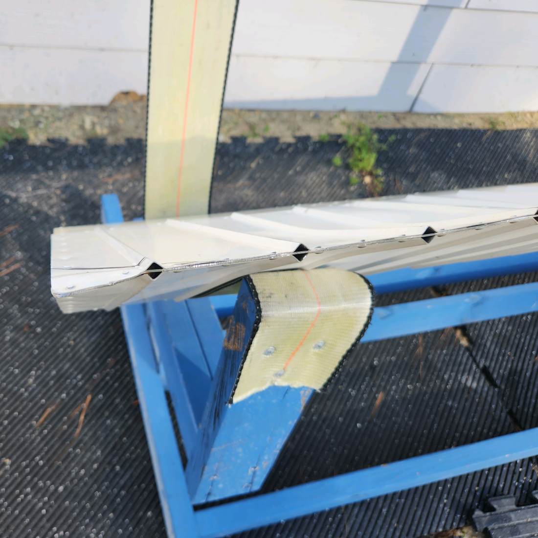 Used aircraft parts for sale, 0523901-38 CESSNA 172K FLAP ASSEMBLY RH "SEE PHOTOS FOR DETAILS"
