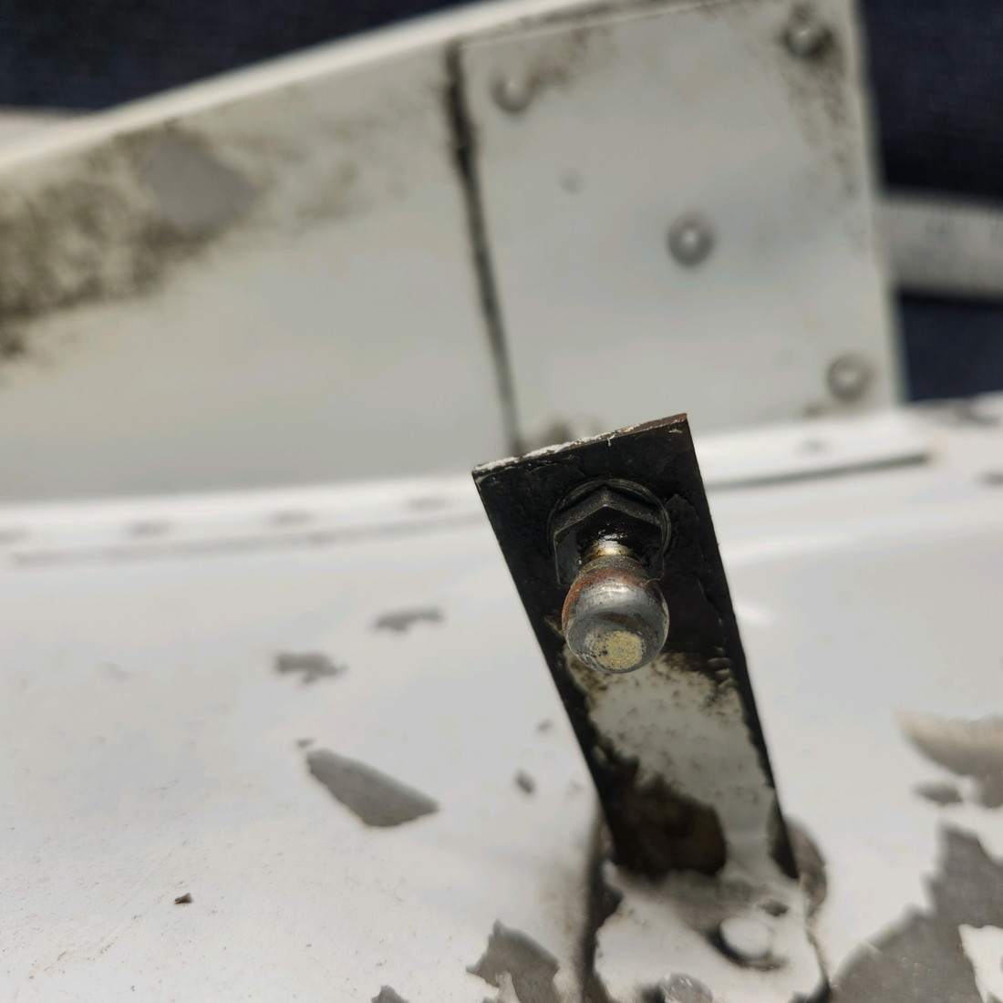Used aircraft parts for sale, 650197-502 Mooney M20J Cowl Flap Assy - RH