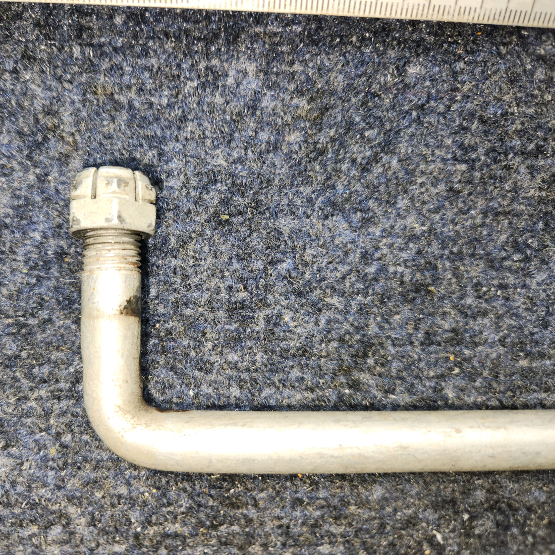 Used aircraft parts for sale, 0541153 CESSNA 172K Main Landing Gear U-Bolt LH or RH