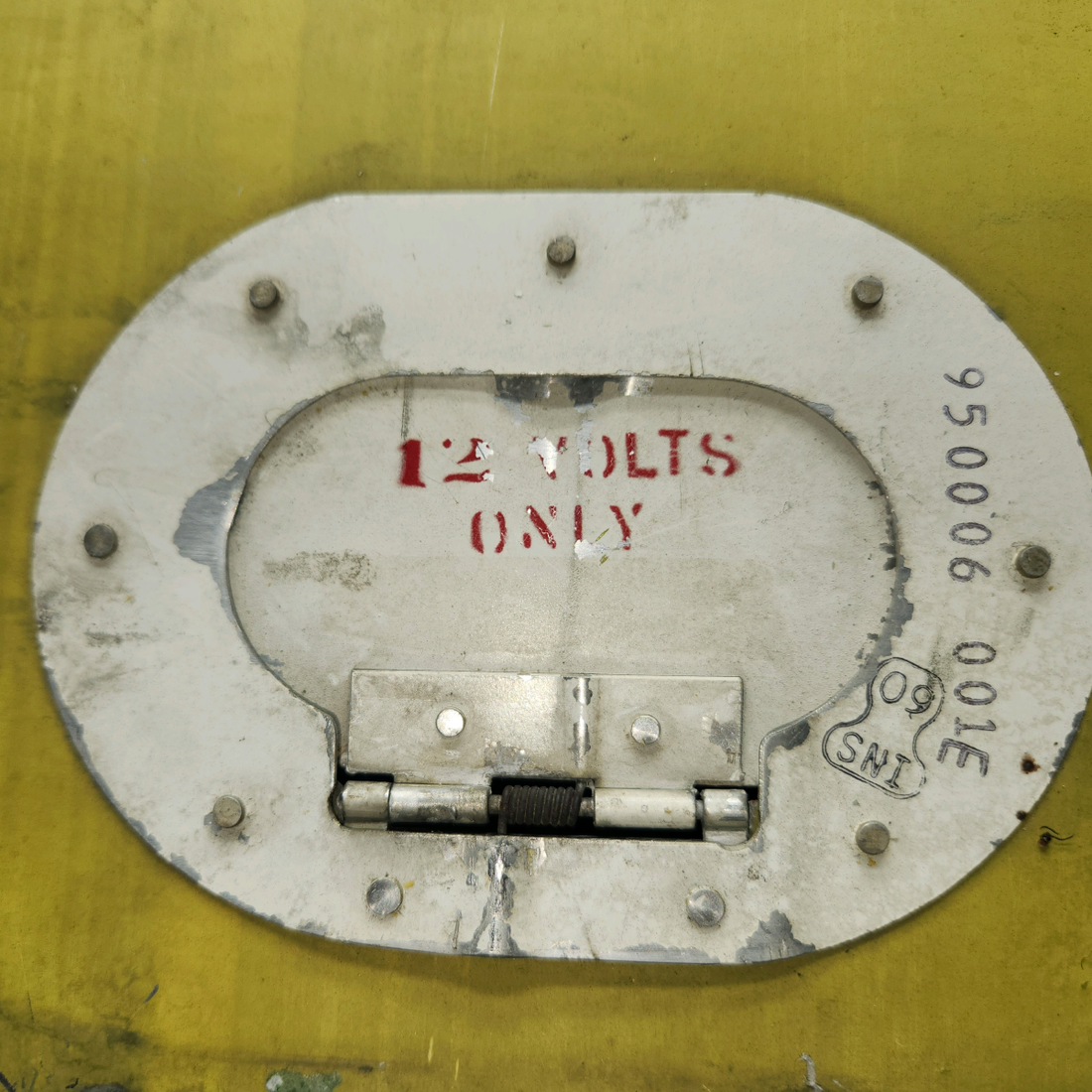 Used aircraft parts for sale, 913014-501 Mooney M20J Access Door Cover Assembly with Power Receptacle Access