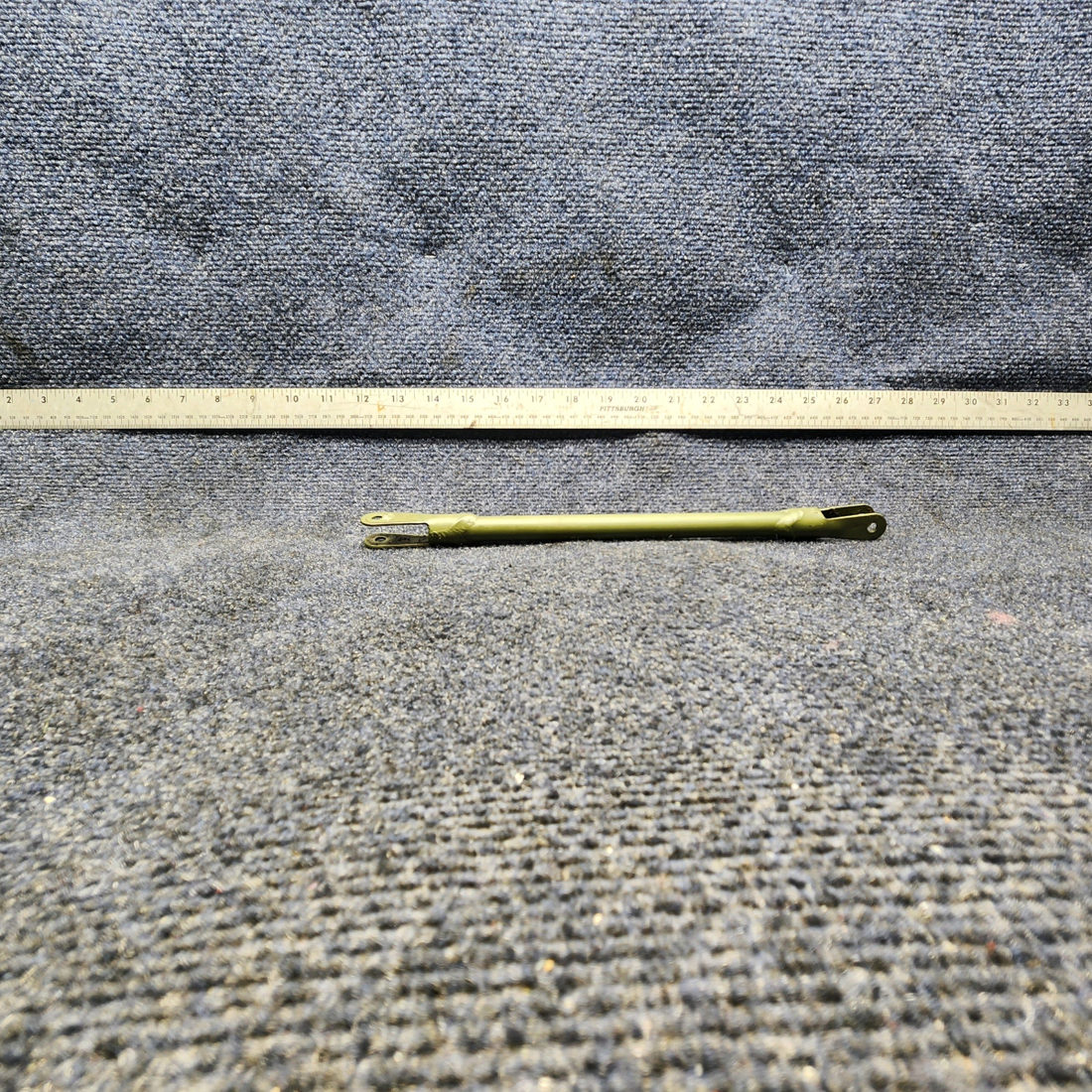 Used aircraft parts for sale, 0510161-12 CESSNA 172K ELEVATOR TUBE TO BELLCRANK FORWARD
