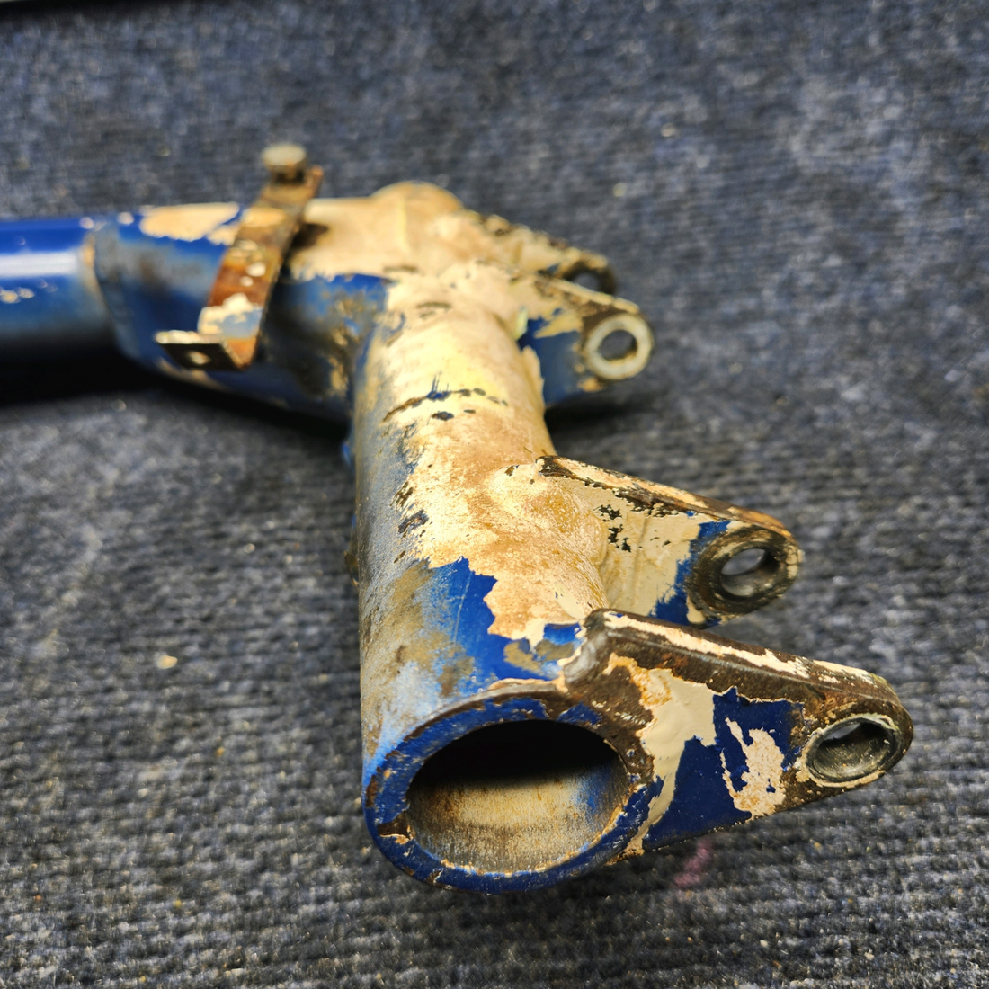 Used aircraft parts for sale, 520002-502 Mooney M20K SPINDLE ASSY RH