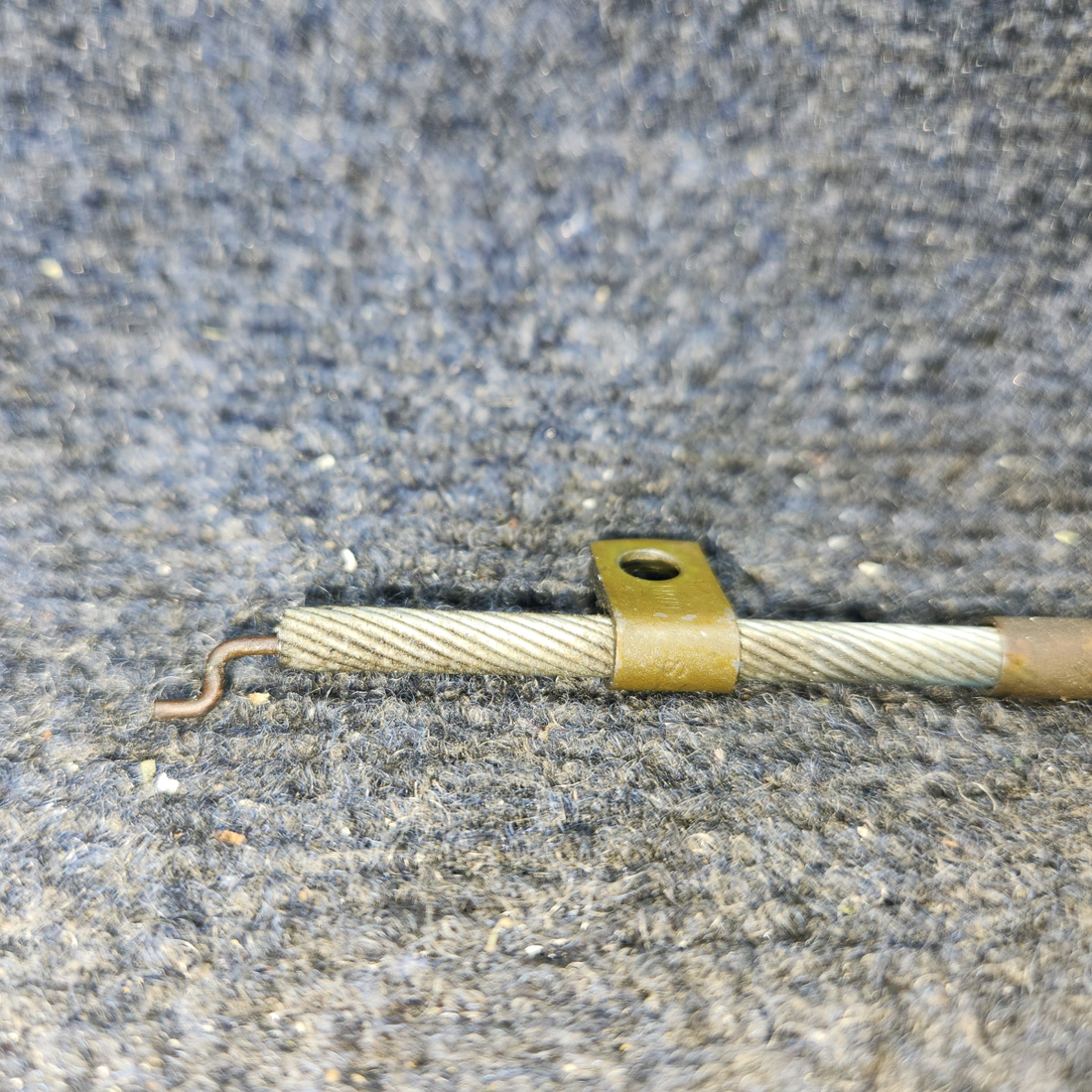 Used aircraft parts for sale, 554-143 Piper PA28-161 Defroster Valve Cable (Length 17.5")