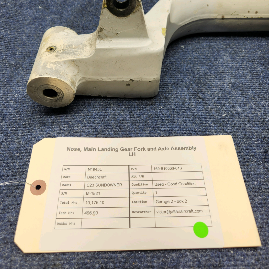 Used aircraft parts for sale, 169-810000-613 Beechcraft C23 SUNDOWNER NOSE,  MAIN LANDING GEAR FORK AND AXLE ASSEMBLY LH