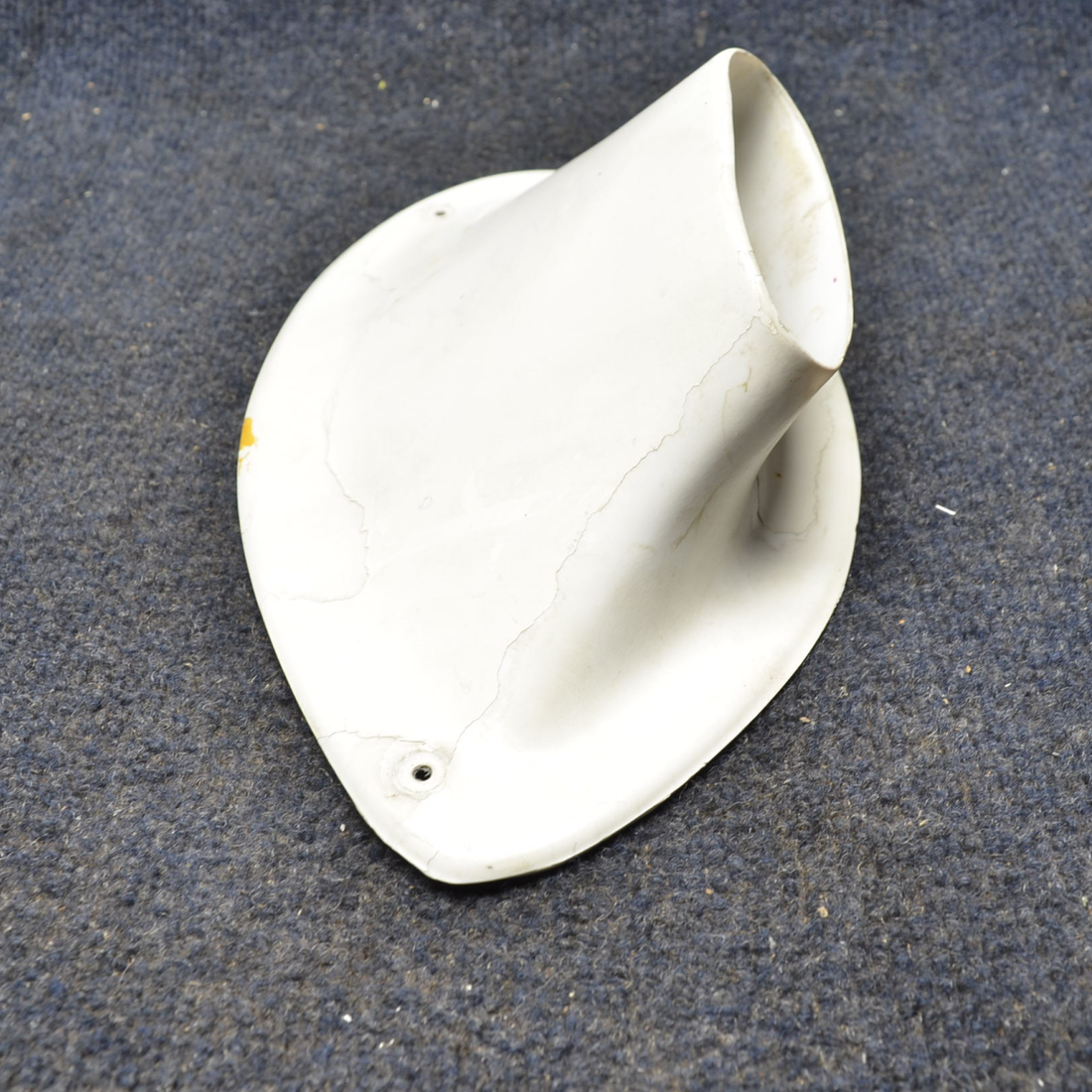 Used aircraft parts for sale, 0522150-1 Cessna 172RG LOWER STRUT FAIRING LH