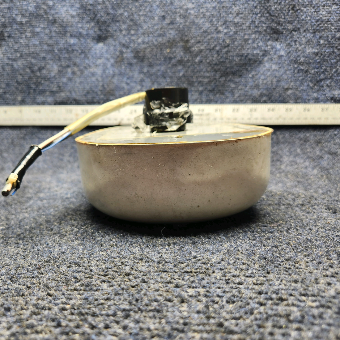 Used aircraft parts for sale, NA-841 CESSNA 172K NARCO AVIONICS ADF ANTENNA
