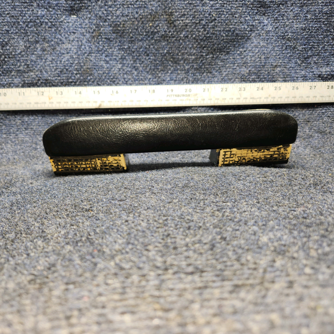 Used aircraft parts for sale, 1414082-20 CESSNA 172K ARMREST ASSEMBLY RH OR LH