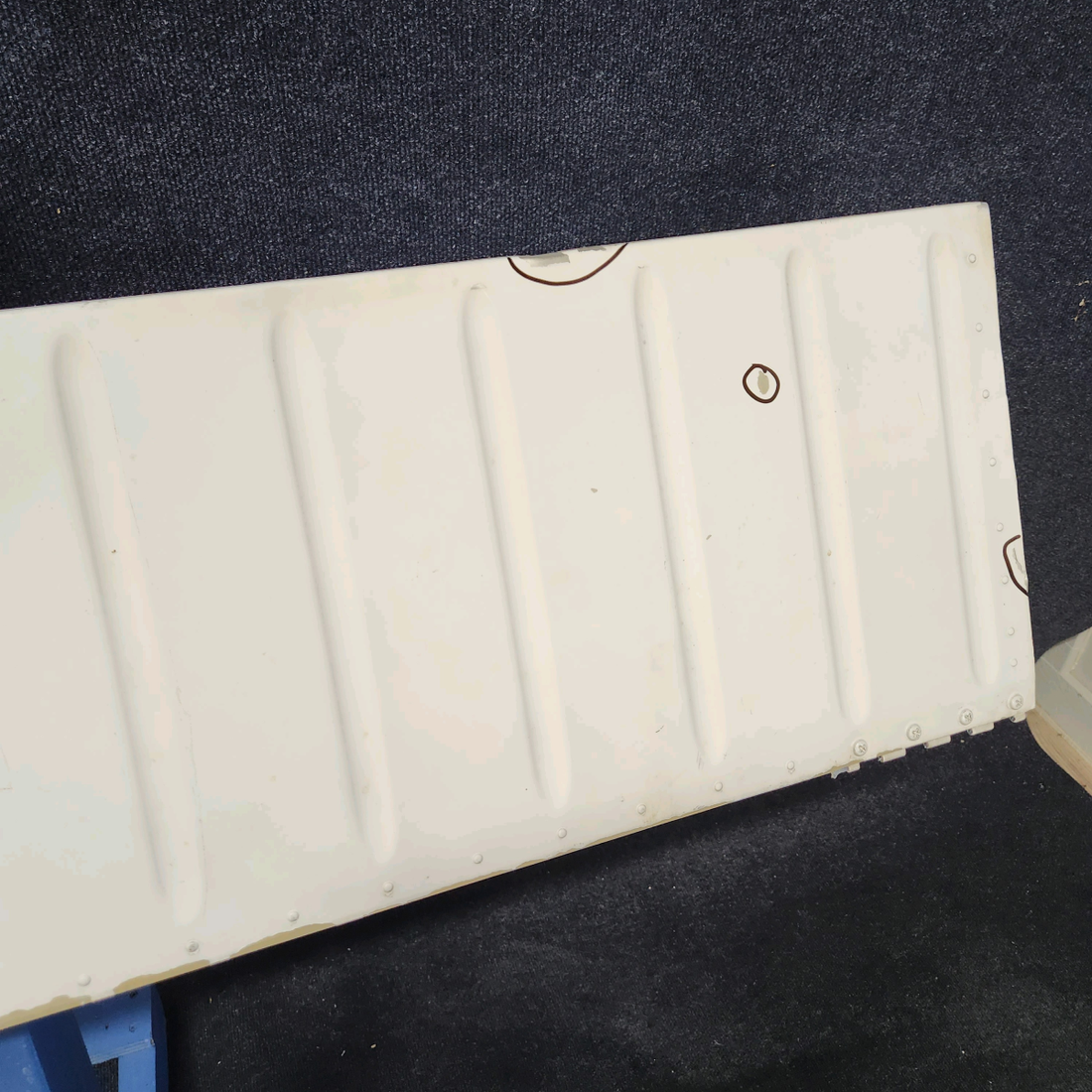 Used aircraft parts for sale, 66767-001 Piper PA32RT-300 AILERON ASSEMBLY RH "SEE PHOTOS DETAIL"