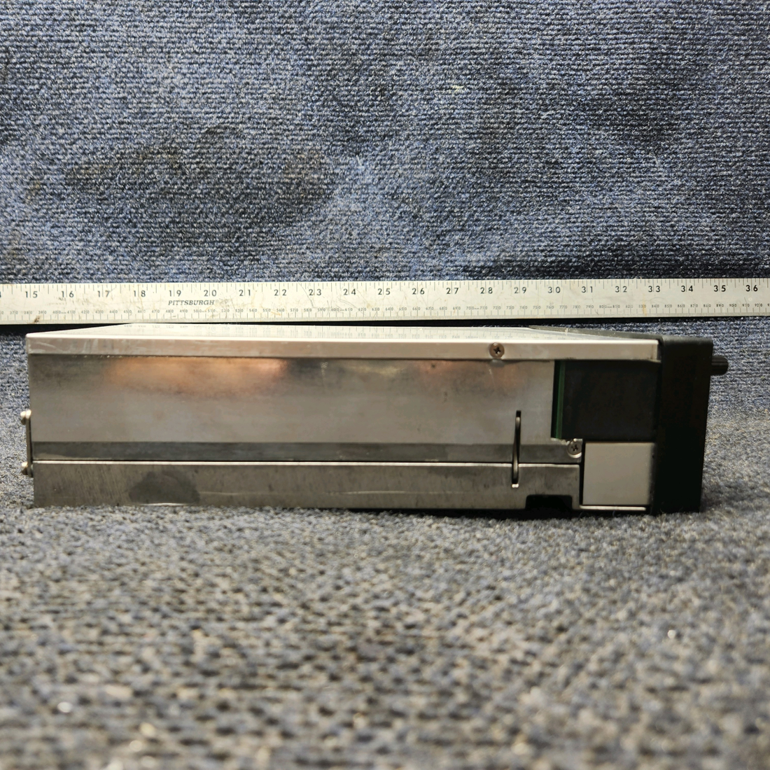 Used aircraft parts for sale, 011-01057-40 Garmin GNS 400W Piper PA28-161 GPS Receiver with Backplate and Connector (See Description)