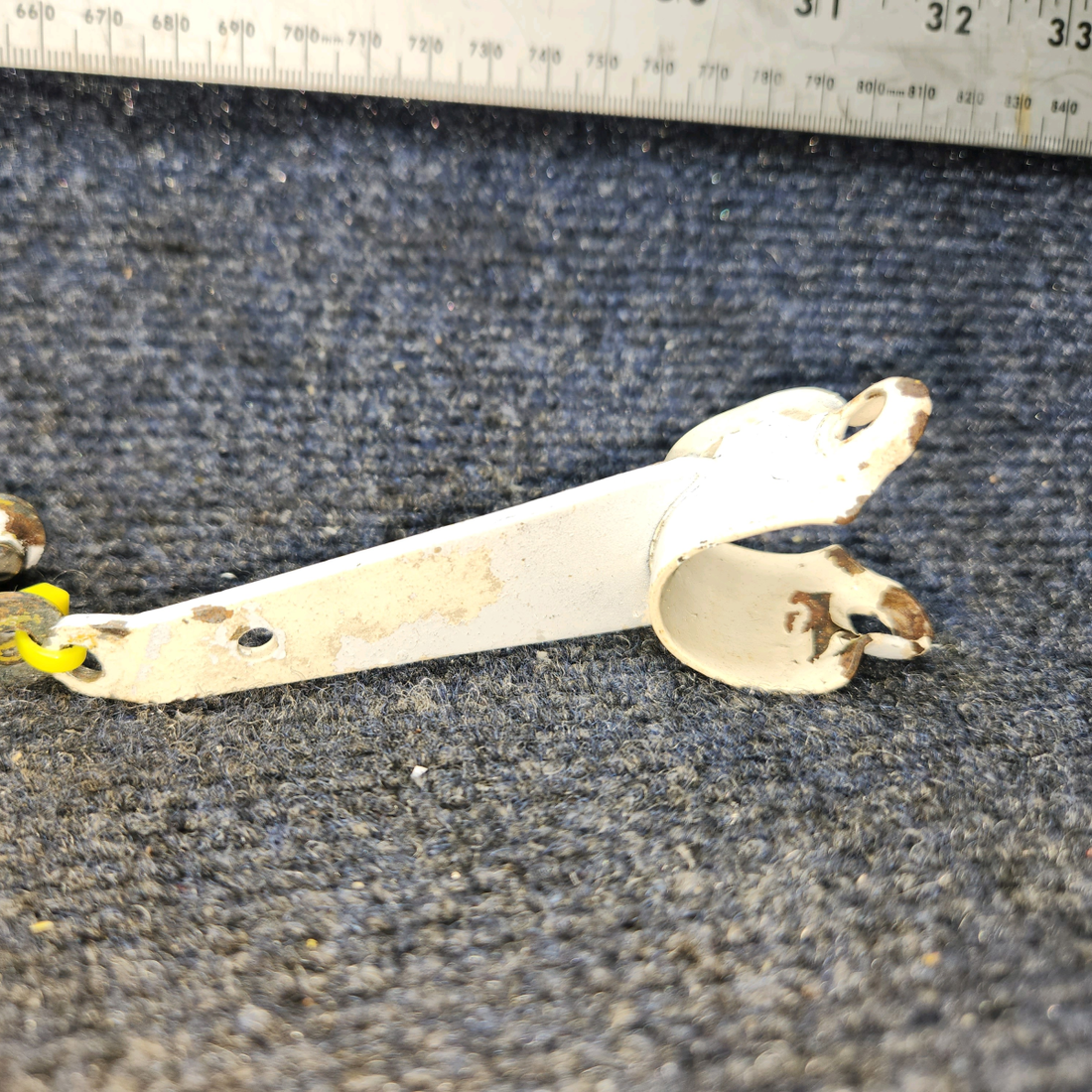 Used aircraft parts for sale, 550015‑005 Mooney M20J Main Landing Gear Door Support - LH