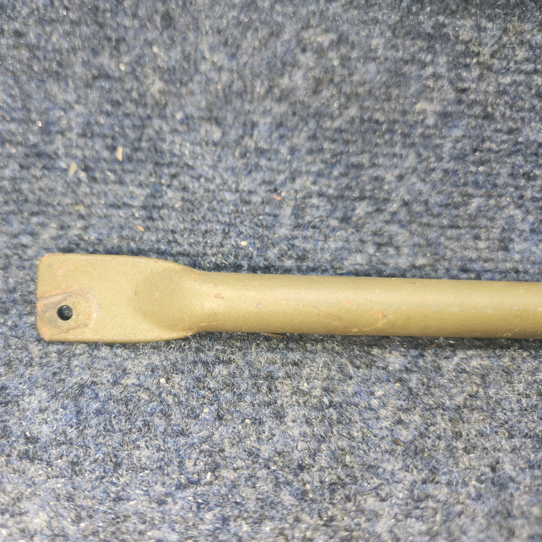 Used aircraft parts for sale, 0517037-1 Cessna 172RG Push Rod Cabin Door