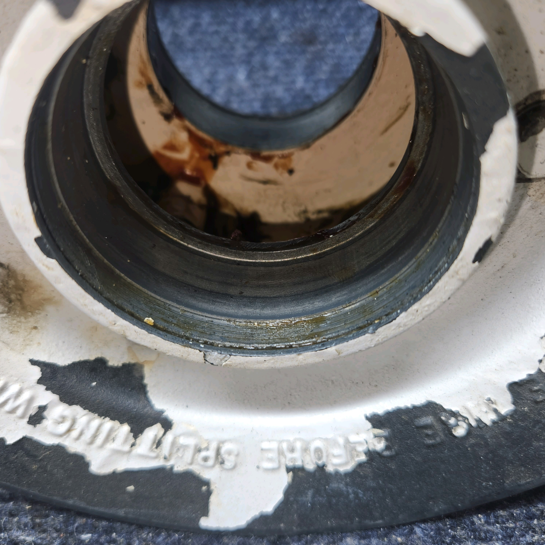 Used aircraft parts for sale, 40-77C Cleveland varios Piper, Cessna ,Beech, Mooney Wheel Assembly