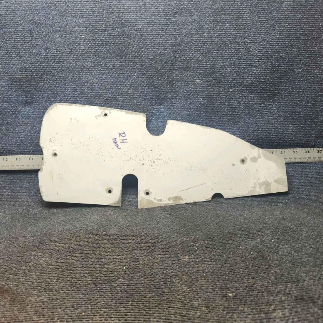 Used aircraft parts for sale, 5650253-001 Mooney M20J Main Gear Cover - RH/LH
