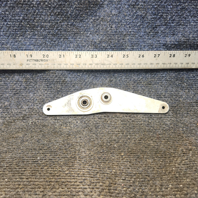 Used aircraft parts for sale, 0513370-1 Cessna 172F Elevator Bellcrank Assy Forward