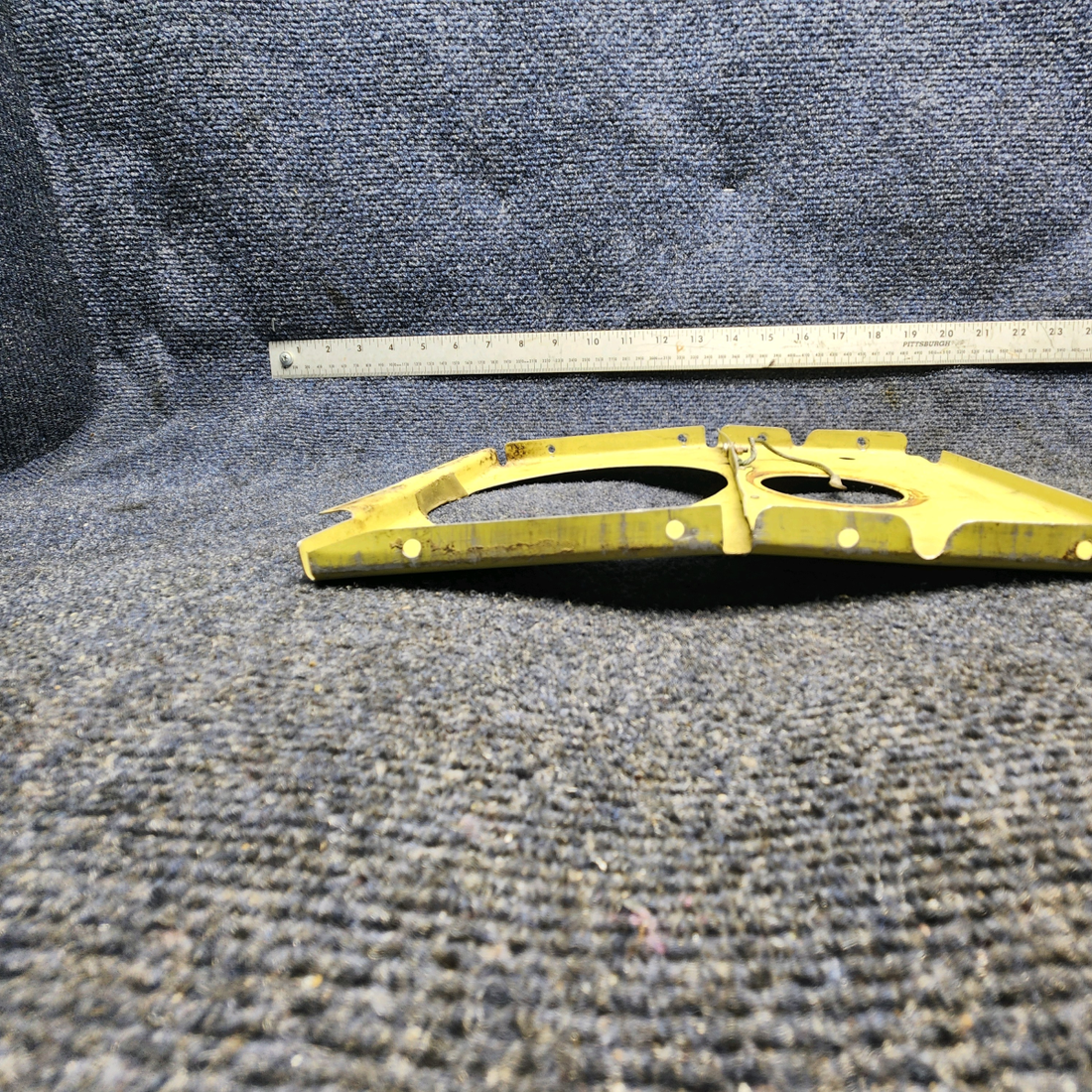 Used aircraft parts for sale, 000-110155-5 Beechcraft F33A FUEL CELL LINER SUPPORT