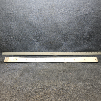 Used aircraft parts for sale, 63070-007 Piper PA28-140 Trim Strip Windshield Center