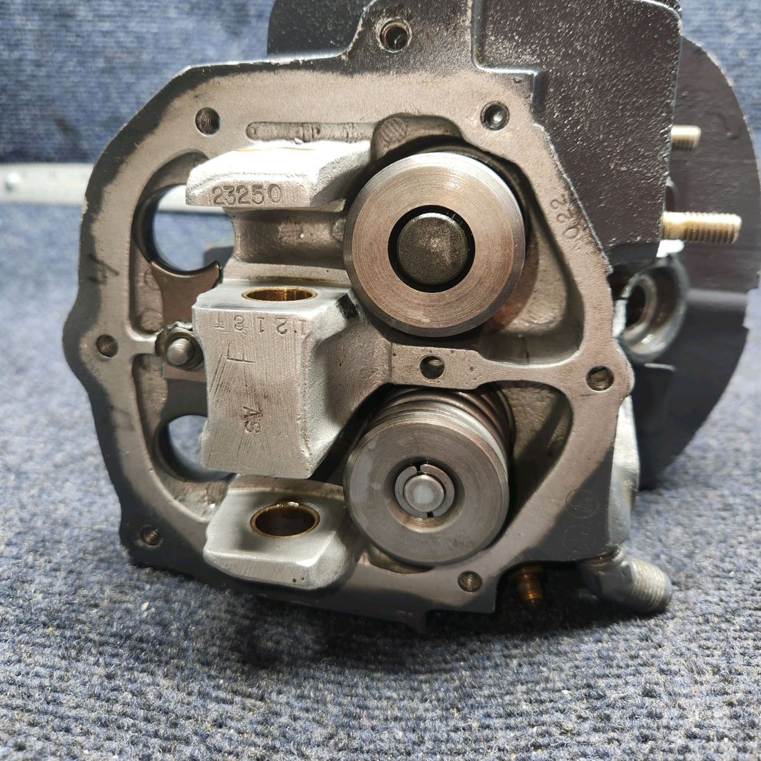 Used aircraft parts for sale, LW12416 Lycoming CESSNA 172K CYLINDER WIDE DECK USED IN O-320 SERIES CHROME -10 HRS ONLY
