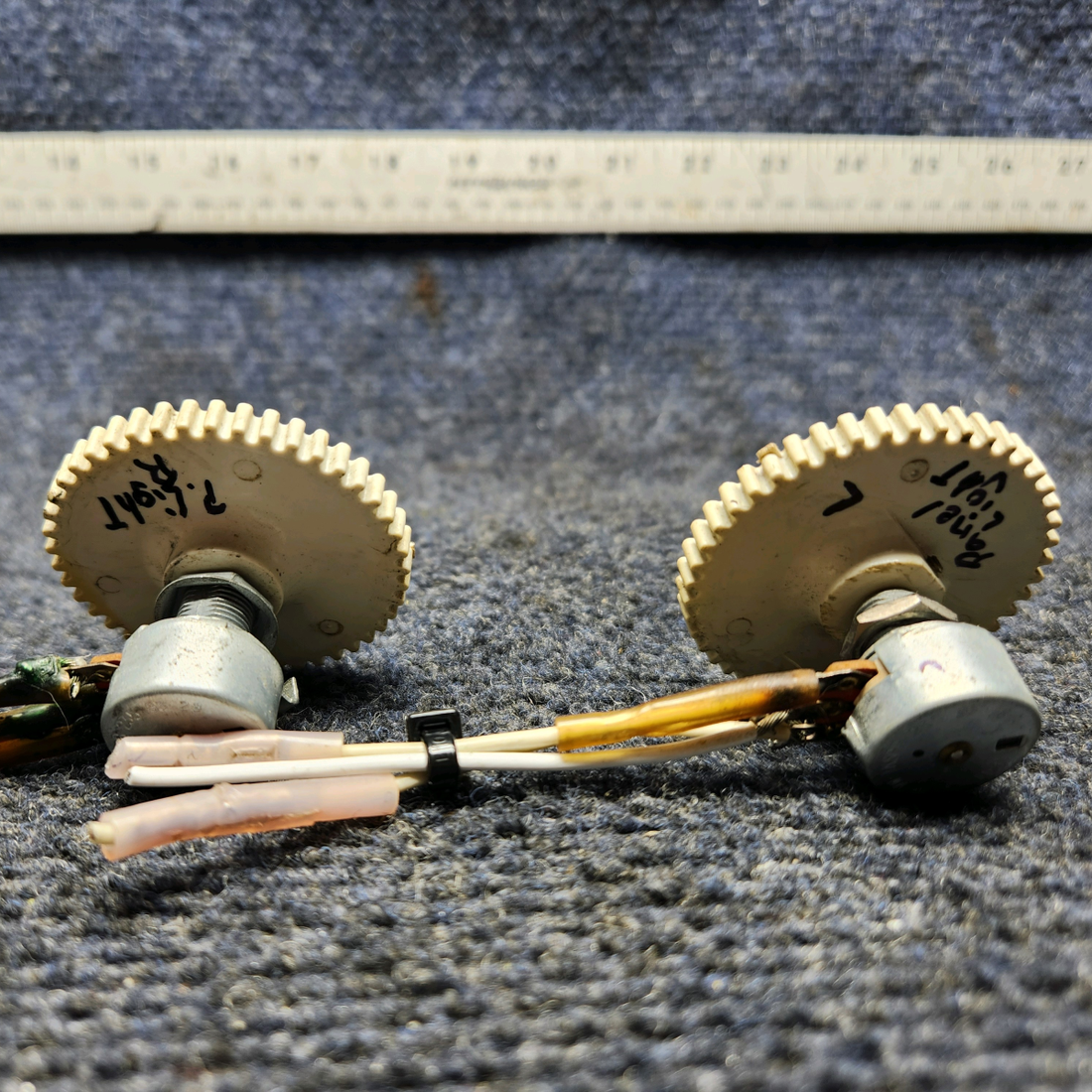 Used aircraft parts for sale, 96-364085-9 Beechcraft F33A PANEL LIGHT DIMMER SWITCH "PRICE PER EACH"