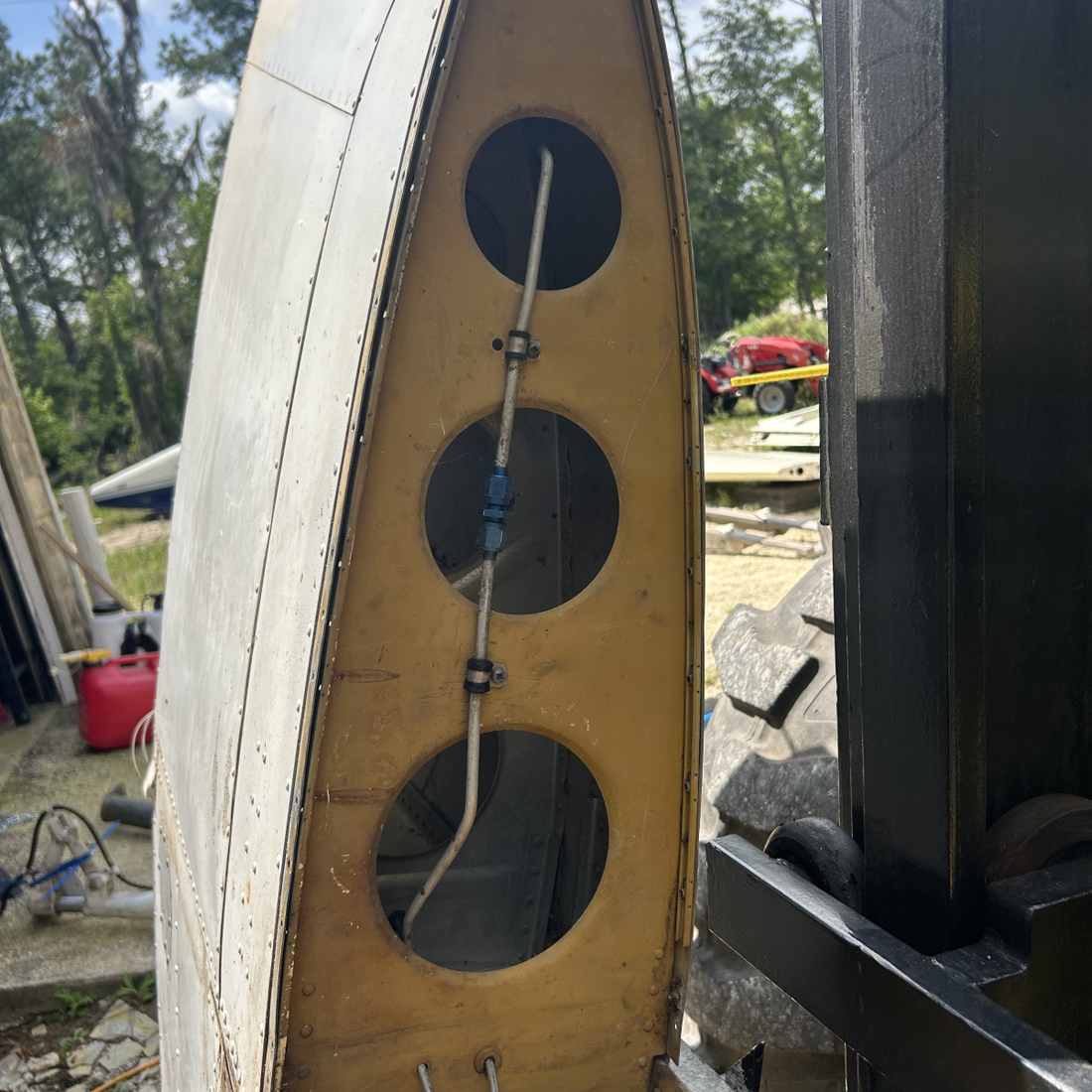 Used aircraft parts for sale, 66601-004 PIPER PA28-140 WING STRUCTURE LH-LESS FUEL TANK