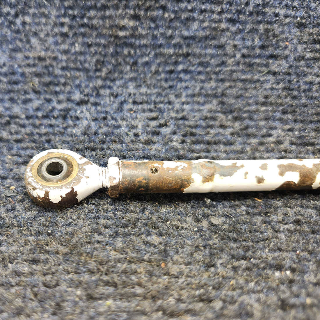 Used aircraft parts for sale, 550008-000 Mooney M20J Main Gear Forward Link – LH or RH