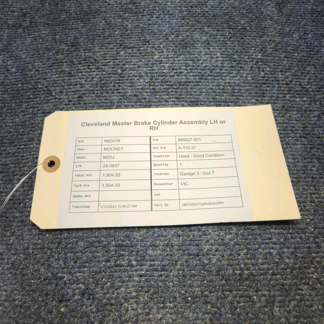 Used aircraft parts for sale, 880027-501 Cleveland A-110-37 Mooney M20J MASTER BRAKE CYLINDER ASSEMBLY LH OR RH1