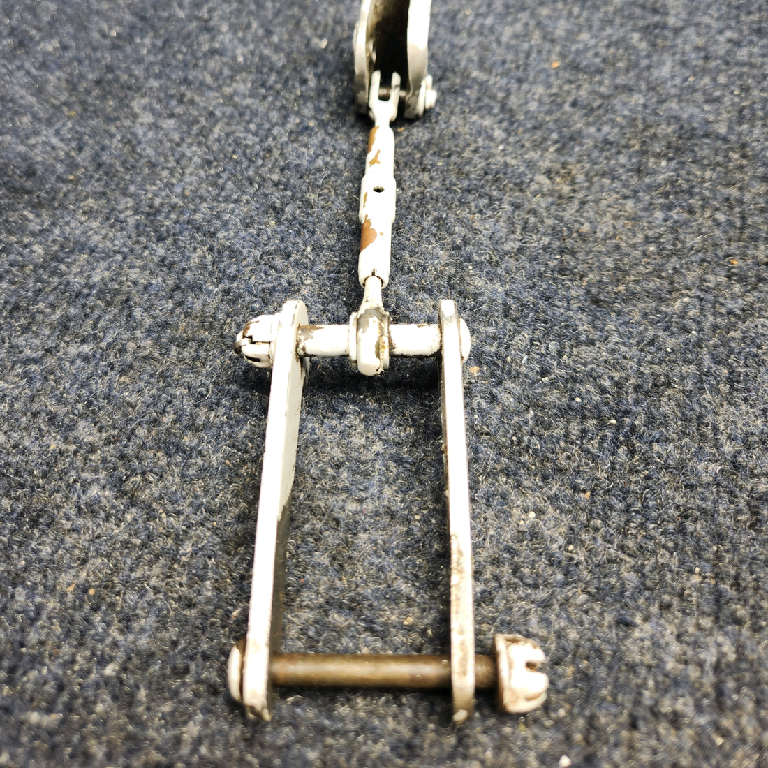 Used aircraft parts for sale, 67031-002 Piper PA32RT-300 LH GEAR RETRACTION FITTING / AND HOOK