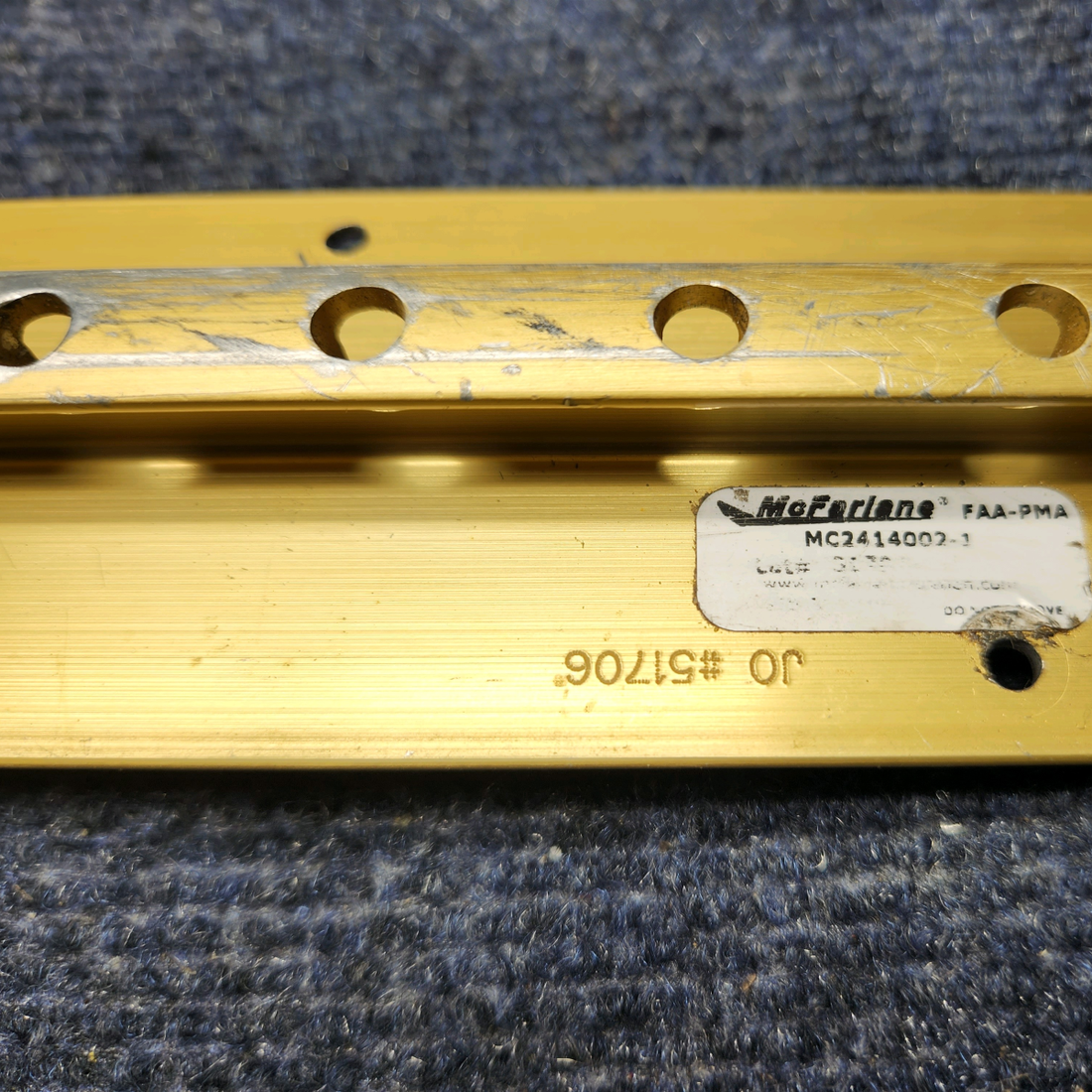 Used aircraft parts for sale, MC2414002-1 CESSNA C172RG SEAT RAIL, OUT LH, IN RH,