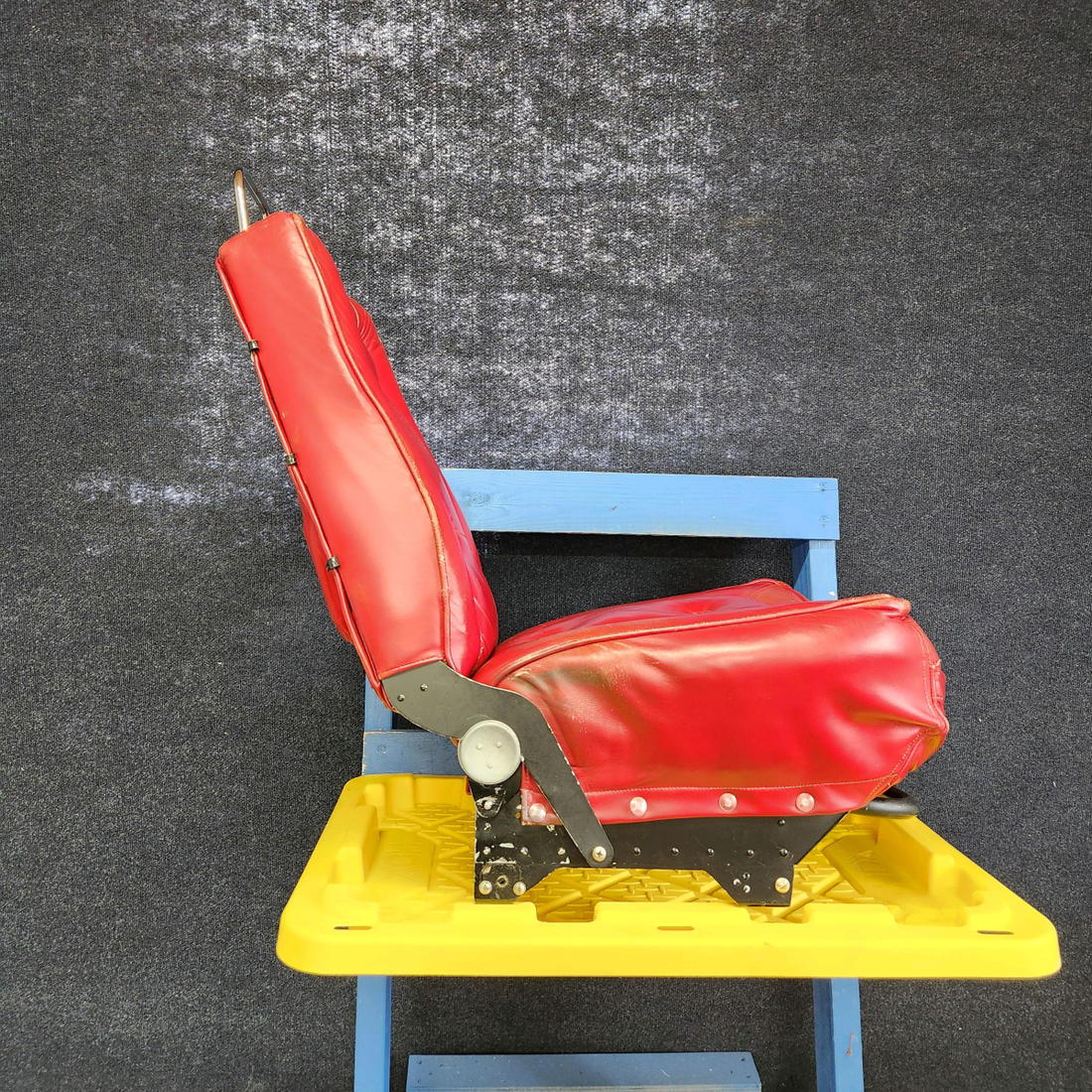 Used aircraft parts for sale, 140153-509 Mooney M20J M20J PILOT OR CO-PILOT SEAT